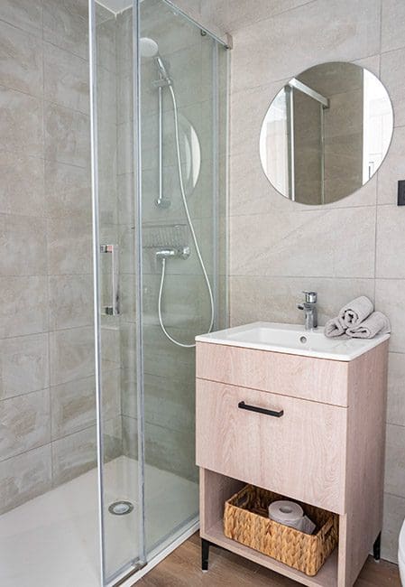 Baño habitación residencia Alicante