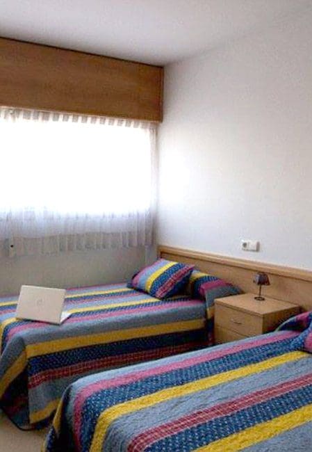 Habitacion doble residencia universitaria en Lugo