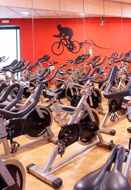 Gimnasio residencia universitaria en Lugo