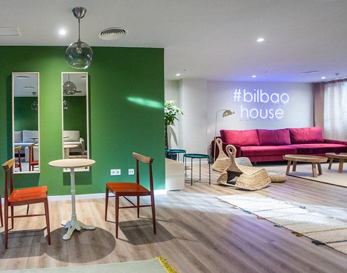 Visita zonas comunes residencia Bilbao centro