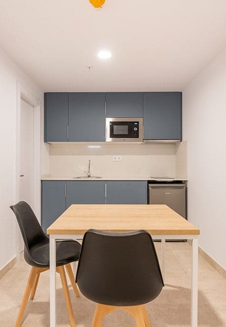 Apartamento residencia universitaria en Avenida del Puerto, Valencia