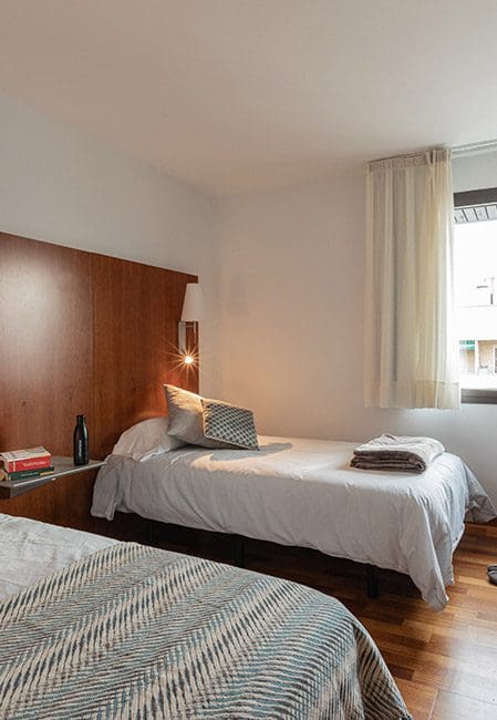 Habitación doble residencia en Pamplona