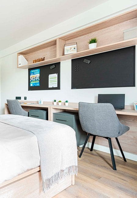 Habitación doble residencia universitaria Oviedo