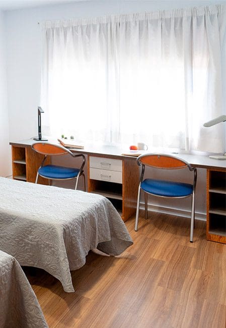 Habitación doble residencia univiersitaria en Burjassot