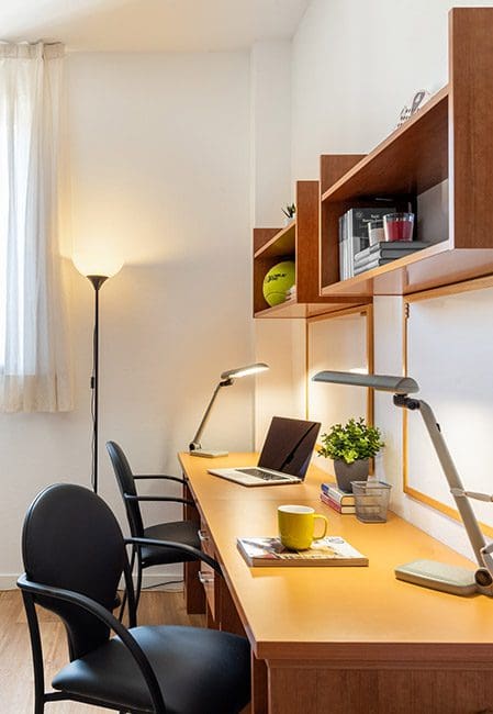 Habitación doble en residencia Bormujos, Sevilla