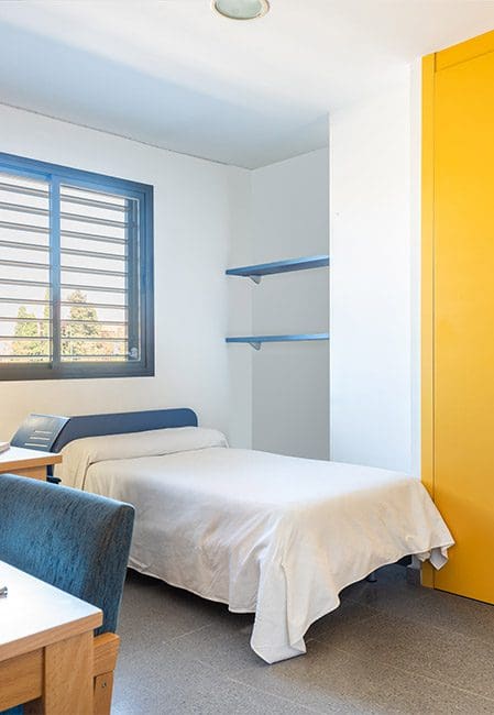 Habitación doble residencia en Rector Estanislao del Campo, Sevilla