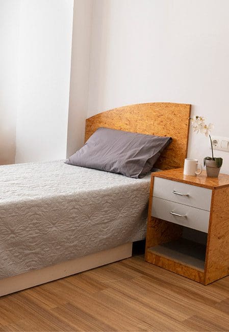 Habitación individual residencia univiersitaria en Burjassot