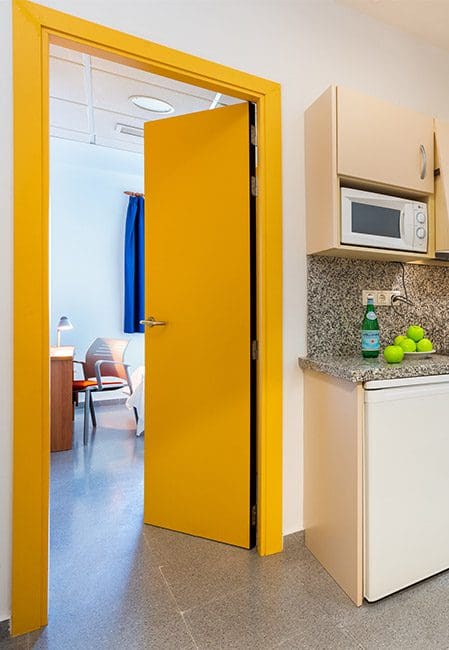 Habitación individual cocina compartida residencia en Rector Estanislao del Campo, Sevilla