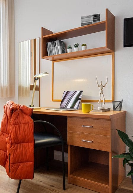 Habitación individual en residencia Bormujos, Sevilla