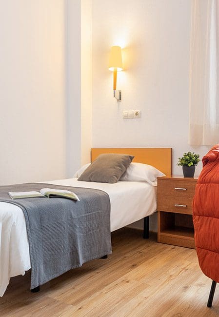 Habitación individual en residencia Bormujos, Sevilla