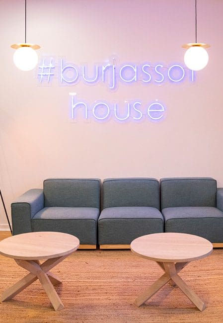 Sala de estar residencia universitaria en Burjassot