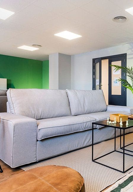 Sala de estar residencia universitaria Sevilla UPO