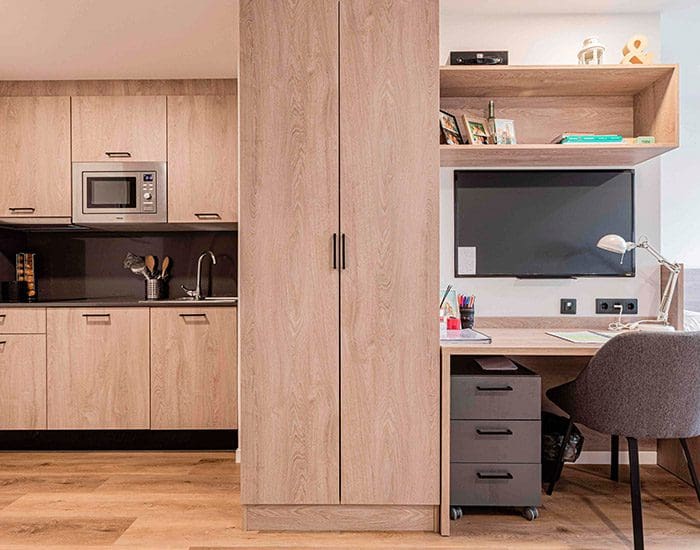 Visita las habitaciones de residencia en Santander