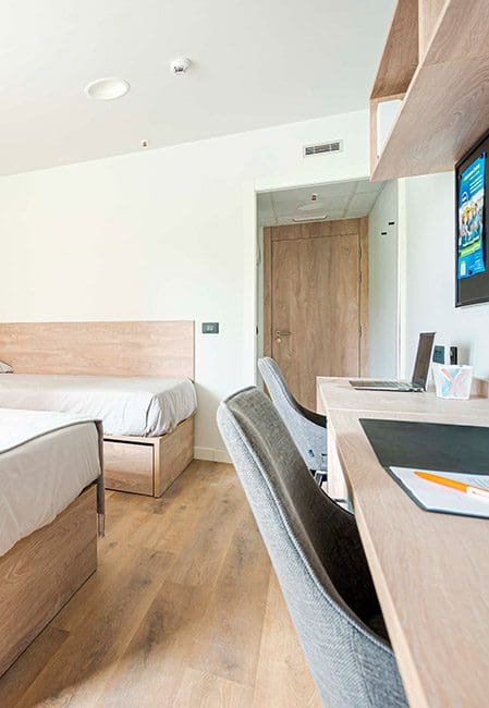 Habitación doble residencia universitaria Oviedo