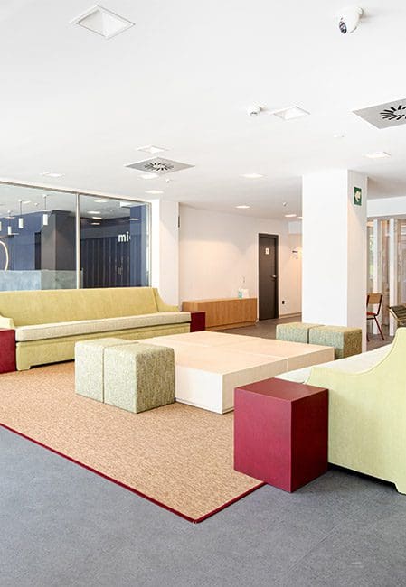 Looby residencia universitaria en Oviedo